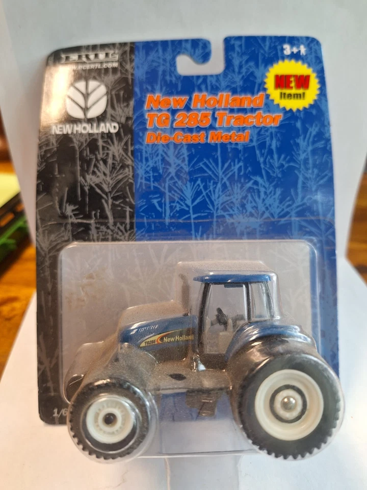 VERY HARD TO FIND  1/64 New Holland TG285 with dual Front and Rear - Image 1 of 1