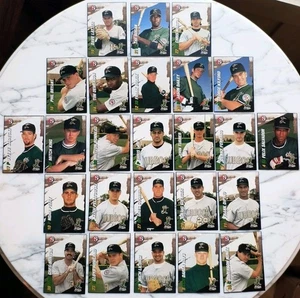 Juego de 25 tarjetas de béisbol Lubbock Crickets 1995 - Imagen 1 de 24
