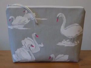 Swan Toiletries Cosmetics Wash Bag Large Make Up Case Cotton Canvas Handmade - Picture 1 of 7