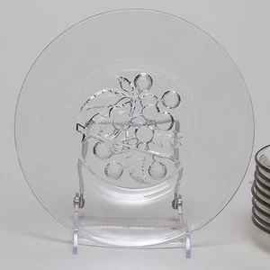 Set of 8 Vintage Glass Fruit Intaglio Plates 8" - Picture 1 of 12