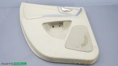 Panel de moldura de puerta interior lado conductor trasero izquierdo Volvo XC60 2010-2017 30766403 OEM Foto 1 de 4