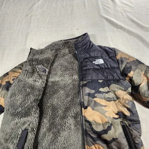North Face Jacket Boys Medium Camo Black Sherpa Lined Puffer Full Zip Reversible - Picture 1 of 18