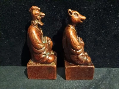 2 peças grande bronze chinês *figura de cabeça de galo* e *figura de cabeça de rato* selos OO011 - Imagem 1 de 4
