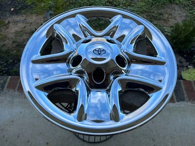 (1) CUBIERTA RUEDA TOYOTA TUNDRA 18" CROMO IMP-77 2007-2021 Foto 1 de 3