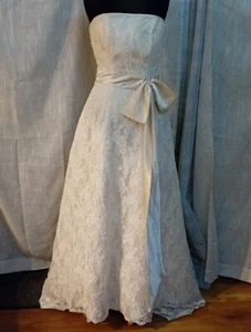 Wedding dress size 8 ivory lace White Rose, check measurements G - Picture 1 of 6