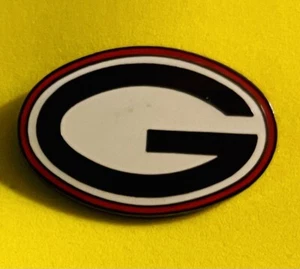 University of Georgia Bulldogs Football Logo Oval Pin - NCAA Sold USA Only - Picture 1 of 1