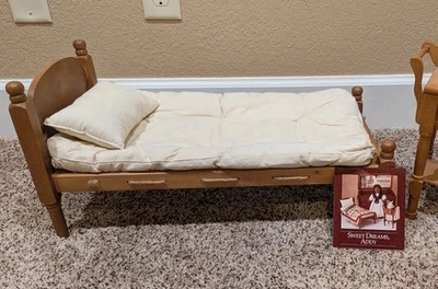 Pleasant Company American Girl Sweet Dreams Addy 1994 cama de cuerda con caja (sin edredón) Foto 1 de 2