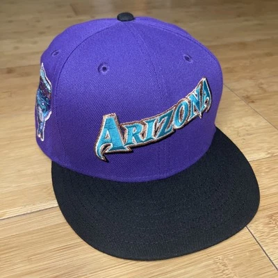 New Era 59FIFTY Arizona Diamondbacks 98 Inaugural Script-Spell 7 3/4 Hat Club - Image 1 of 4