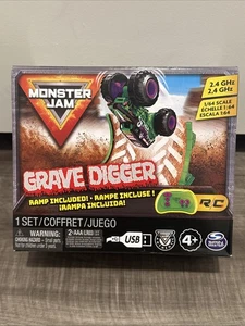 Monster Jam Official Grave Digger Remote Control Monster Truck w/ Ramp 1:64 Size - Picture 1 of 3