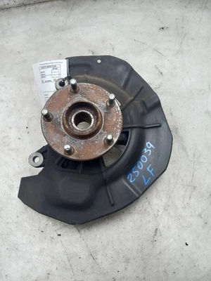 04-10 TOYOTA SIENNA DRIVER HUSILLO DELANTERO IZQUIERDO NUDILLO AWD Foto 1 de 4