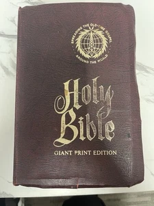 Holy Bible KJV Giant Print The Old Time Gospel Hour Red Letter Regency 1973 - Picture 1 of 14