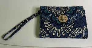 Vera Bradley Medium Drehverschluss Tropen Gobelin blau Kalbsleder Geldbörse - Bild 1 von 5