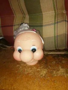 Cartoon Mrs. Claus Gnome Doll Head 3 1/2" , 15 heads - Picture 1 of 4