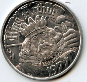 .Mardi Gras Doubloon Krewe: Knights of King Arthur Aluminum 1983 - Picture 1 of 2