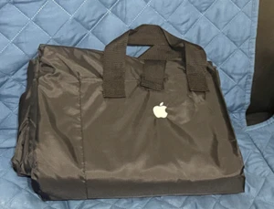 *Super Rare* Apple Employee Folding Picnic Blanket Black With Strap/Handle - Photo 1/4