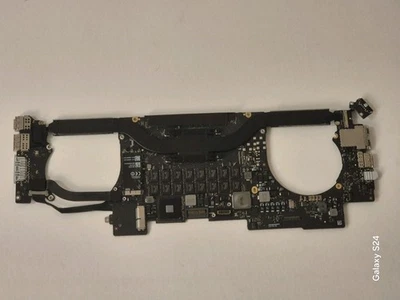MacBook Pro 15" A1398 Mid-2015 Logic Board 2.2GHz i7-4770HQ 16GB 820-00138-A - Image 1 of 3