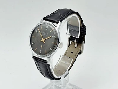 Reloj Pulsera Mecánico Raketa 2603 Soviético Vintage 16 Joyas Reloj Reparado URSS Foto 1 de 4