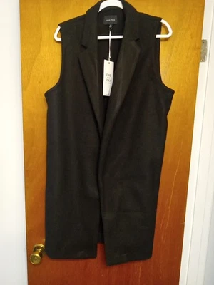 NWT Love Tree Womens Black Collared Sleeveless Vest Fleece Jacket Pockets Sz XL - Image 1 of 4