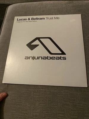 vinyl records - Image 1 of 4