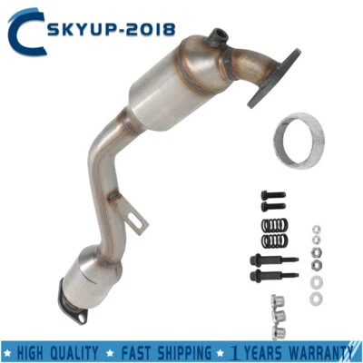 For 1999 2000 2001 2002-2005 Subaru Forester 2.5L Exhaust Catalytic Converter - Image 1 of 4