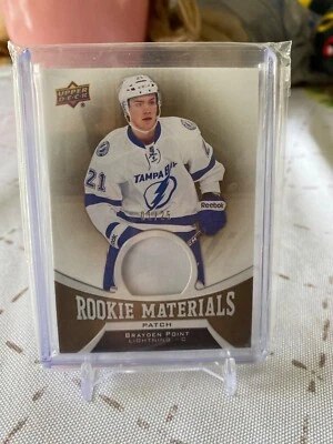 2016-17 Upper Deck Materials 01/25 Brayden Point #RM-BP Rookie Patch RC NM  - Image 1 of 2