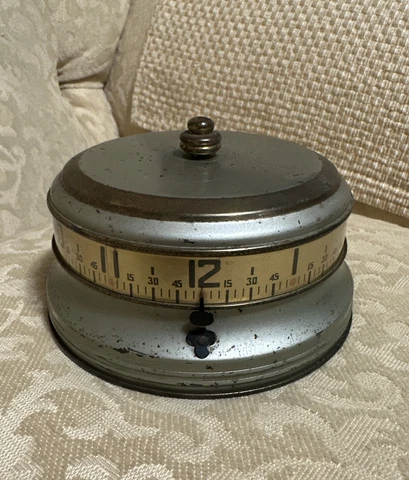 VINTAGE 1930s Lux Rotary Mystery Tape Measure Clock - Works Cover