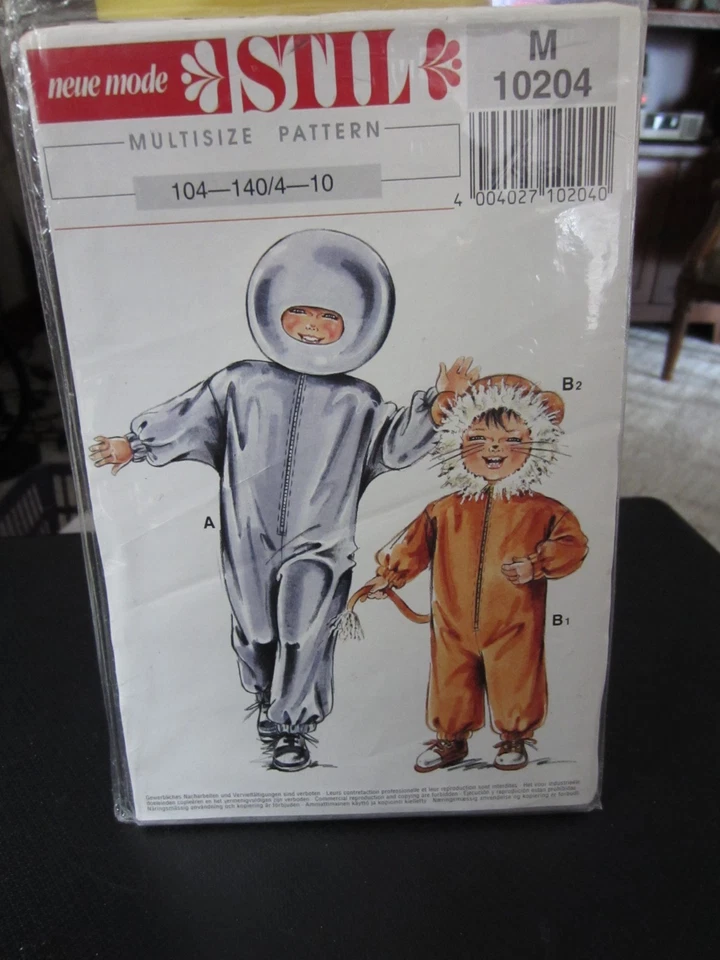 Neue Mode Stil M10204 Child's Spaceman & Lion Costume Pattern - Size 4-10 - Image 1 of 1