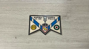 Figurina Scudetto Calciatori PANINI - NAPOLI 1965/66 COPPA ITALIA Con Velina - Picture 1 of 2