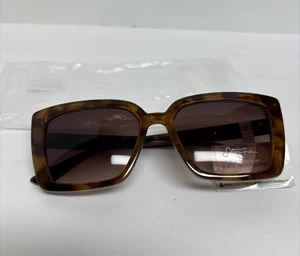 Sean John Tortoise Allure Sunglasses Brown Lenses New with Tags. - Picture 1 of 5