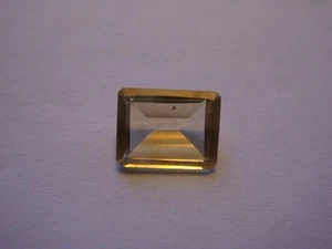 Citrine Rectangular Emerald Cut Gemstone 9 mm x 7 mm 2 carat Gem Yellow Stone - Picture 1 of 3
