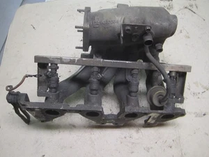 Opel Calibra Vectra A 2,0i OHC Ansaugbrücke + Einspritzdüsen 90220611 - Bild 1 von 7