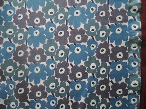 【NEW】Marimekko " MINI UNIKKO " light weight fabric for clothing 137x100cm - Picture 1 of 10