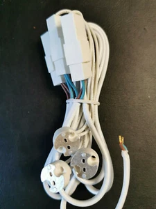 3 Lampenfassungen Halogen LED G4 / GX5,3 Sockel Fassung Strahler MR16 12V Lampe - Bild 1 von 1