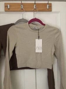 Zara 2x Ladies Long Sleeved T-shirts - Picture 1 of 3