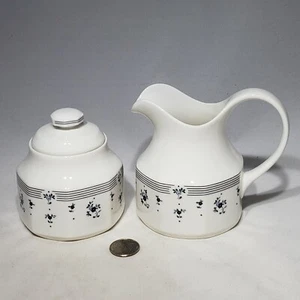 VTG Royal Doulton Calico Blue Creamer and Lidded Sugar Bowl England Discontinued - Picture 1 of 8