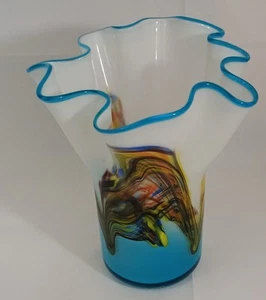 ¿Estilo FAZZOLETTO mediados de siglo? Jarrón de vidrio soplado 9" de alto Murano? ¿Házmelo saber? - Imagen 1 de 7