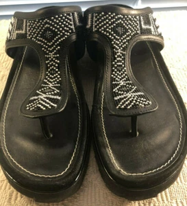 $228 DONALD PLINER CALI BLACK WHITE/BLACK AZTEC BEADING LEATHER SANDALS SIZE 9.5 - Picture 1 of 6