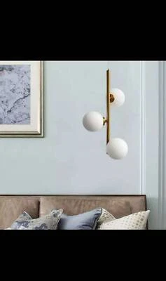 Lámpara de araña moderna de 3 soportes - Aplique de pared globo - Bola de vidrio blanco Luz Sputnik Foto 1 de 4