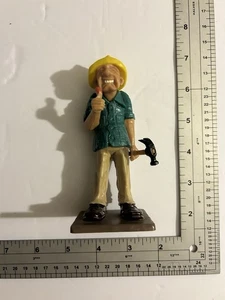 Wilton 1980 Old Man Carpenter Cake Topper Kunststoff Figur Hammer Vintage HK - Bild 1 von 6