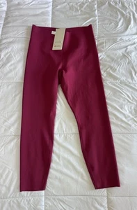 NEW Lululemon GLOW UP HR TIGHT 25" Size 12 Color Magenta LW5FZES Workout NWT - Picture 1 of 10