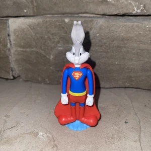 Burger King Kids Club Mahlzeit Spielzeug Looney Tunes Bugs Bunny als Superman 2023 - Bild 1 von 6