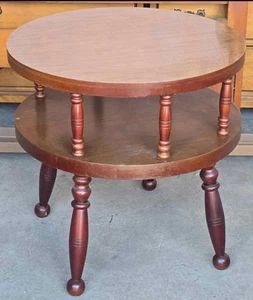 Vtg. Maple Formica Top End Round Table - Picture 1 of 3