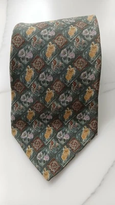 Gravata de seda vintage Christian Dior Monsieur – azeitona com estampa floral multicolorida - Imagem 1 de 4