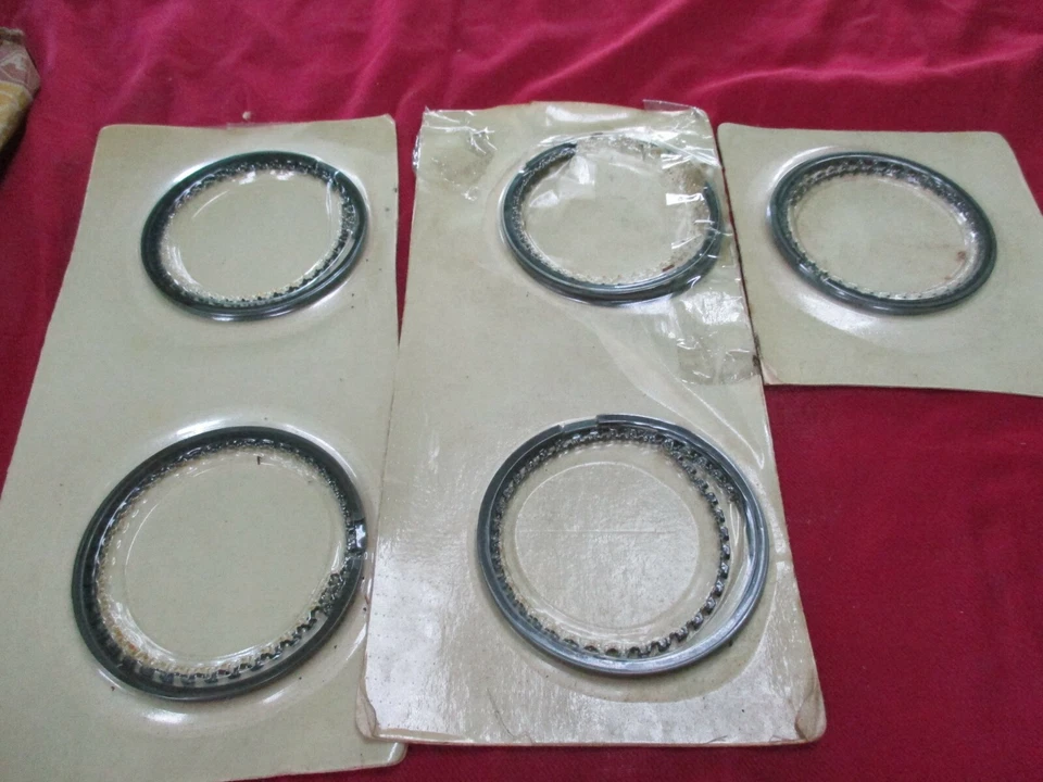 Anillos de pistón Jaguar XK140, XK150, MKII, 3.4S, MKIIIV, STD, Hepolite RA2556 NOS Foto 1 de 4