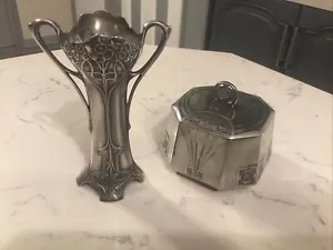 A BEAUTIFUL ANTIQUE WMF SILVER PLATE TRINKET BOX & VASE , CIRCA 1900. - Picture 1 of 15