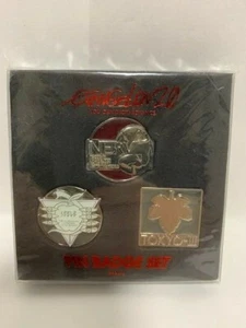 JUEGO DE INSIGNIAS PIN Evangelion Película Edición Limitada Muy Trasero 3 Piezas en  - Imagen 1 de 6