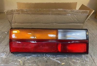 海拉左尾灯镜片 - 437 945 217B / Hella 67453 - 适用于奥迪 5000 80-83 — 第 1/4 张图片