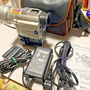 Sony DCR-PC100 Digital Handycam Camcorder MiniDV Video Camera Recorder Japan - Bild 1 von 9