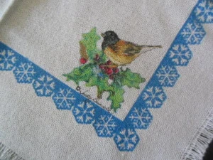 Stevens Linen, 2 SNOWFLAKES, Birds Dinner Napkins 16"x 16", NEW - Picture 1 of 2
