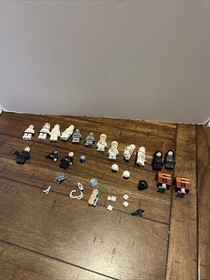 LEGO &reg; - Star Wars &trade; - Set 75146 - sw0765 Minifigure Pieces Lot Incomplete